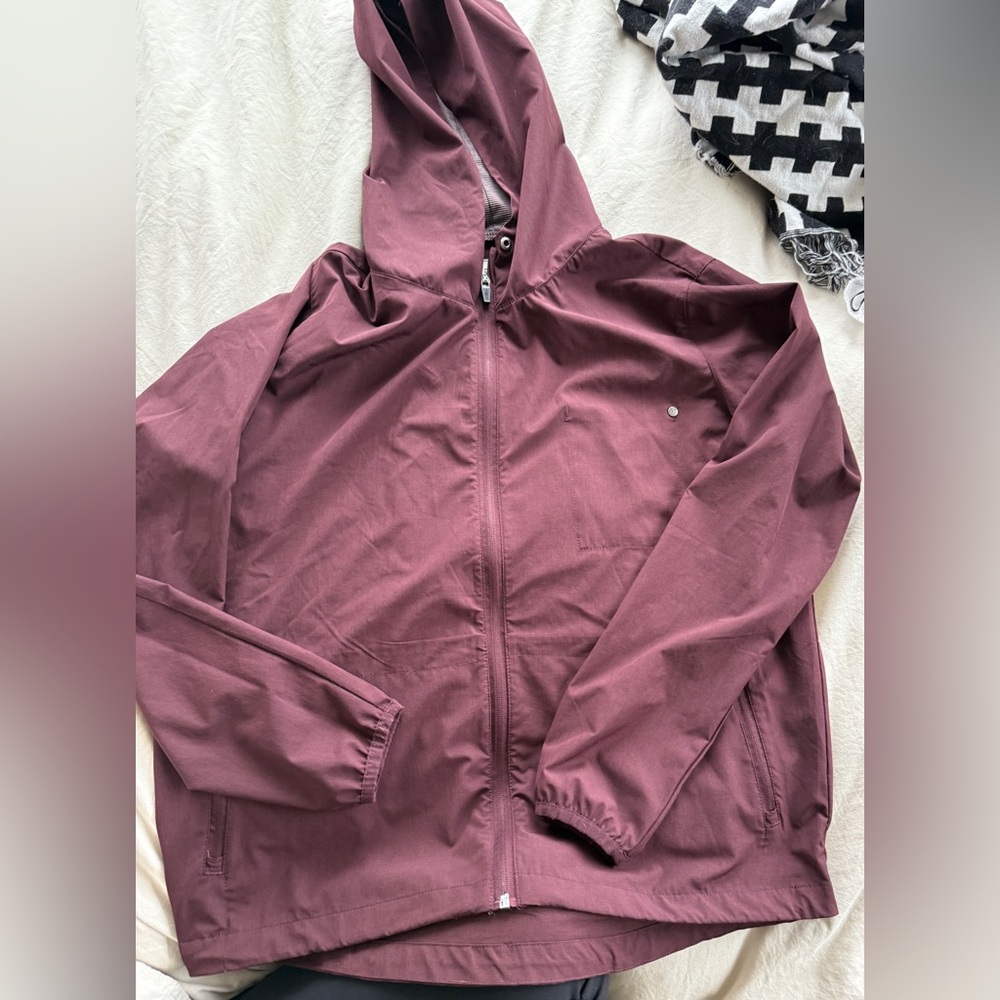 Vuori Outdoor Trainer Shell Jacket